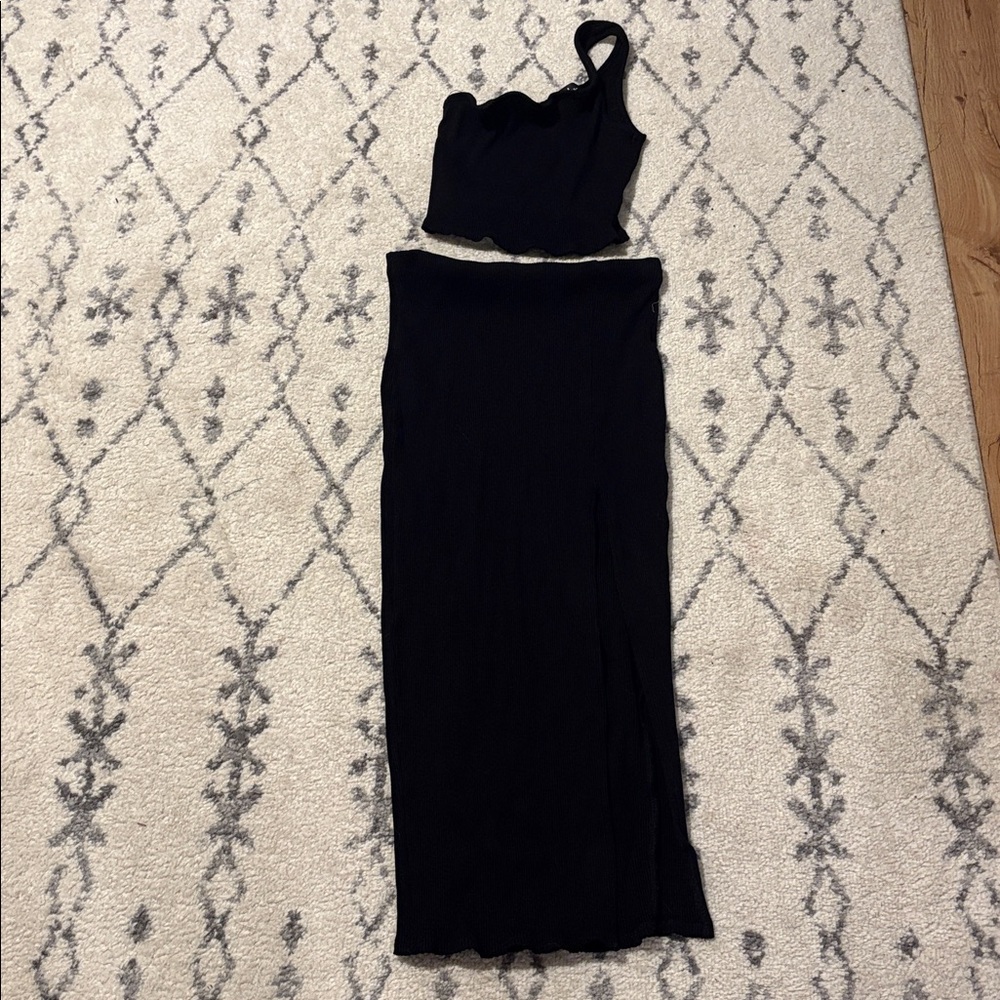 Lulu's Elegant Black Ribbed Ensemble
